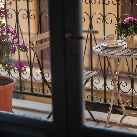 Operetta House Apartment ลาร์นาคา ภายนอก รูปภาพ