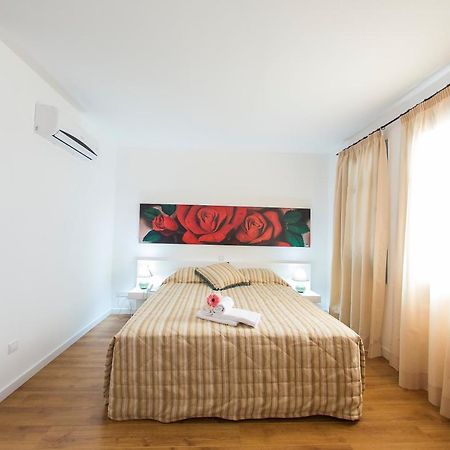 Operetta House Apartment ลาร์นาคา ภายนอก รูปภาพ