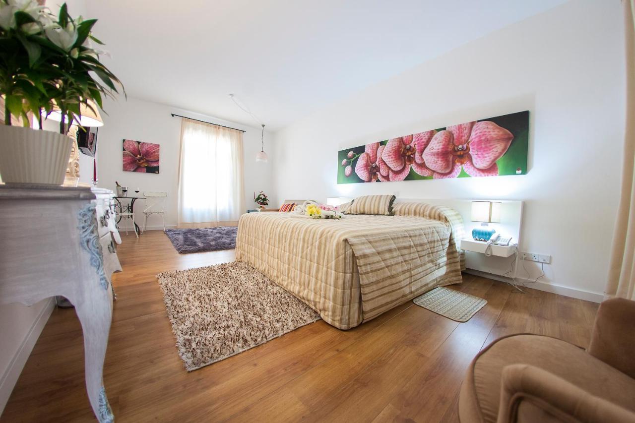 Operetta House Apartment ลาร์นาคา ภายนอก รูปภาพ