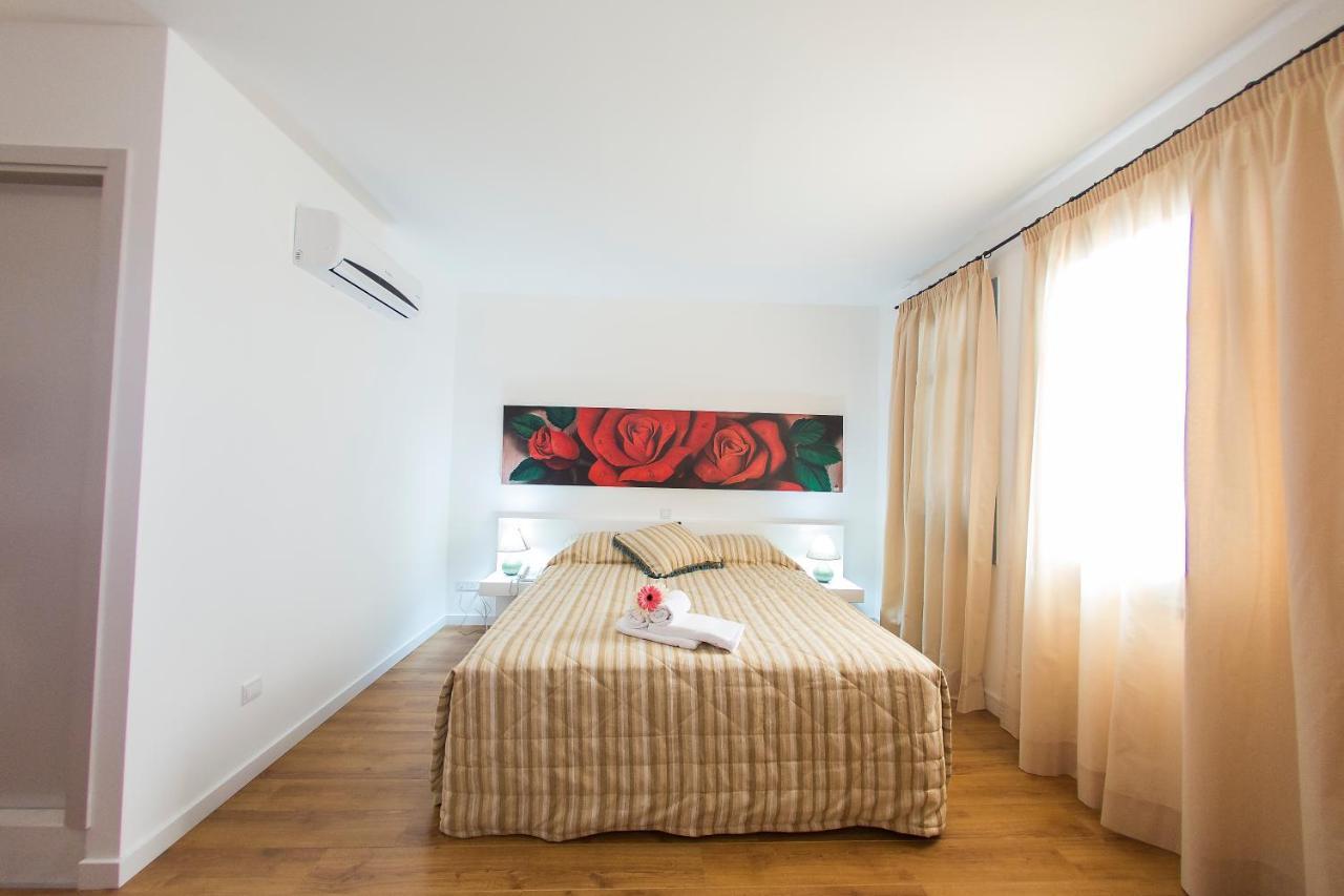 Operetta House Apartment ลาร์นาคา ภายนอก รูปภาพ