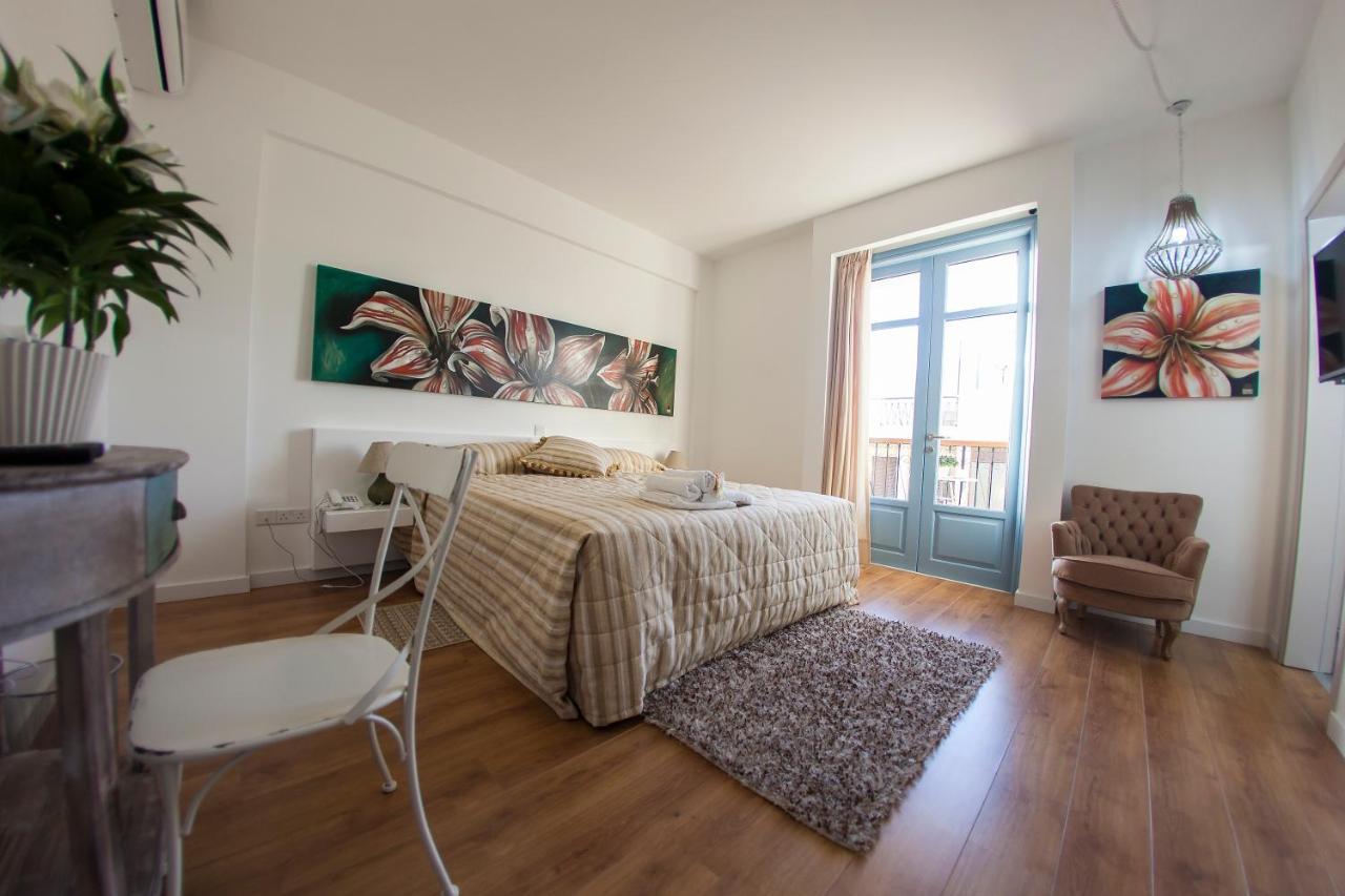 Operetta House Apartment ลาร์นาคา ภายนอก รูปภาพ