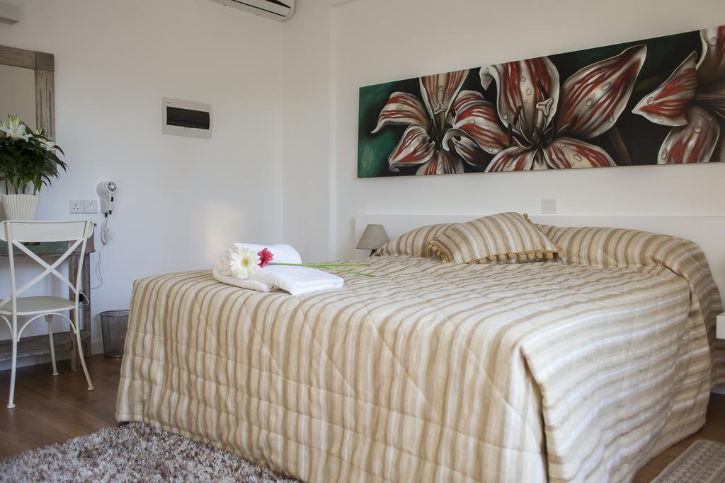 Operetta House Apartment ลาร์นาคา ภายนอก รูปภาพ