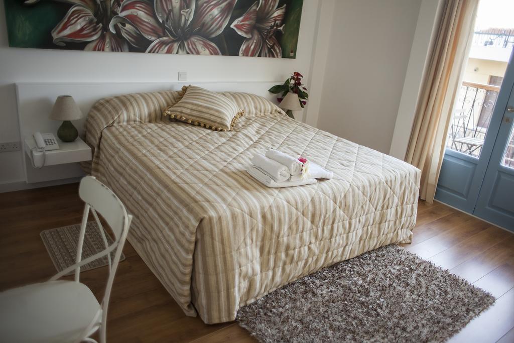 Operetta House Apartment ลาร์นาคา ภายนอก รูปภาพ